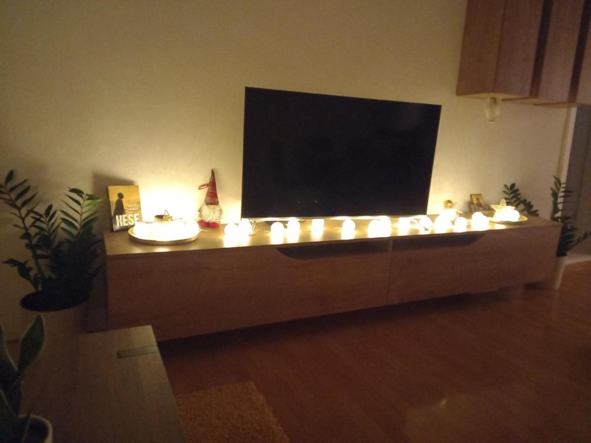 ゴルニ・ミラノヴァツ Skriveni Rajゲストハウス エクステリア 写真